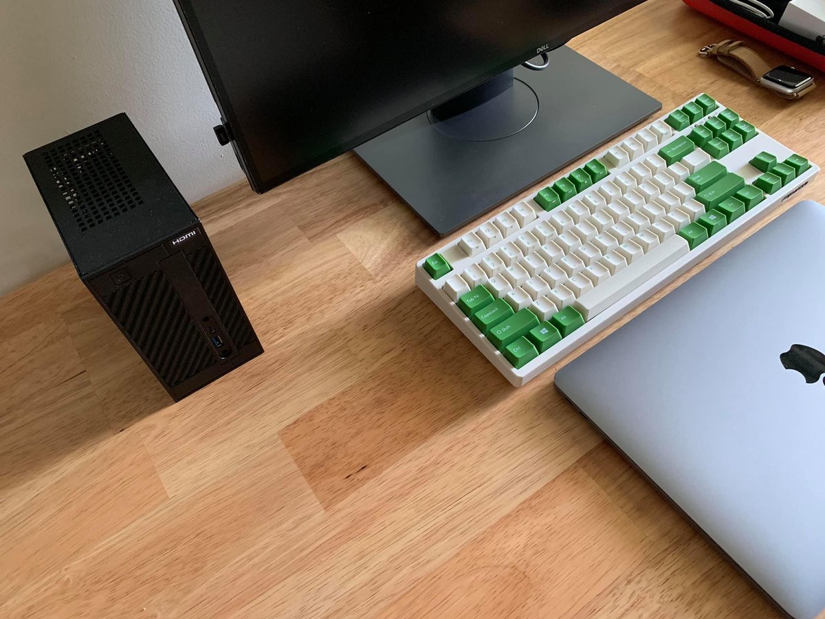 Hâm nóng tình yêu với chiếc bàn phím cơ duy nhất của bạn