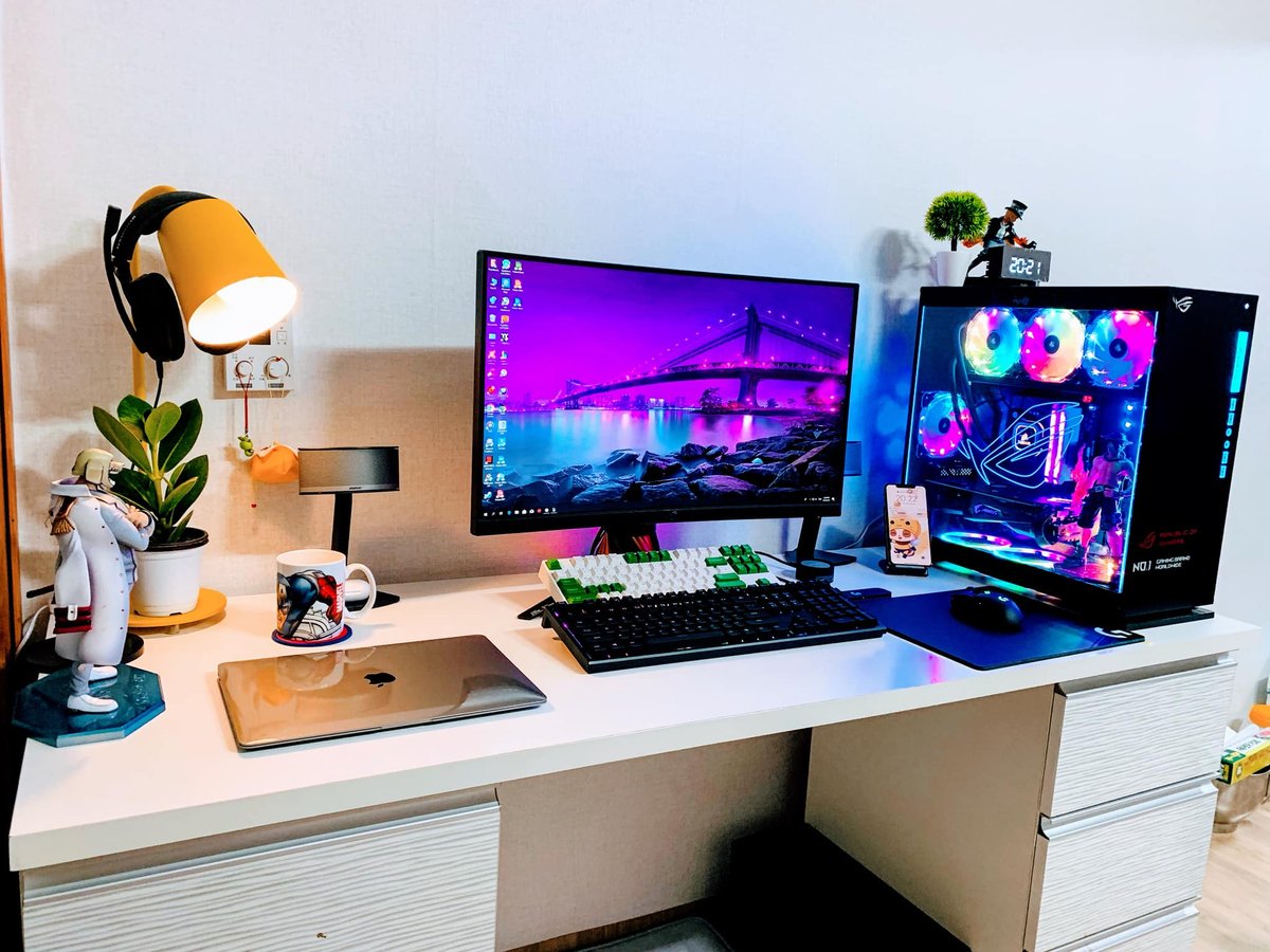 Nên dùng bàn phím cơ có đèn hay không đèn?