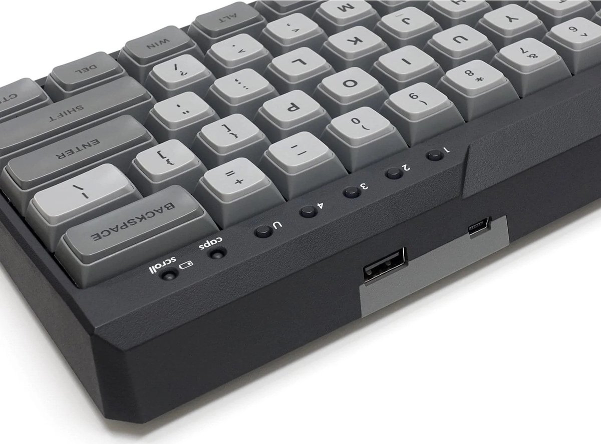 Cổng USB-A có thật sự đã hết thời? Vì sao trên một số bàn phím cơ cổ điển vẫn còn cổng USB-A?