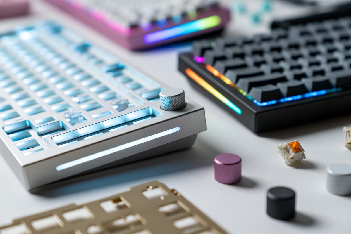 Nên chọn bàn phím cơ có LED hay không LED?