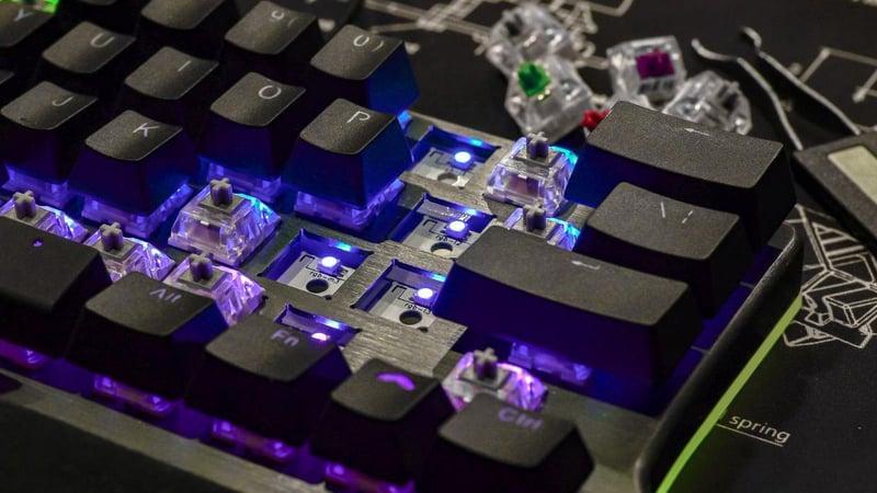 Hướng dẫn cách thay switch cho bàn phím cơ (Phần 1)