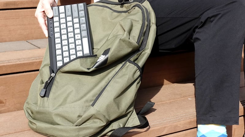 Bỏ bàn phím cơ vào cặp hoặc xách mang đi thế nào cho an toàn nhất?
