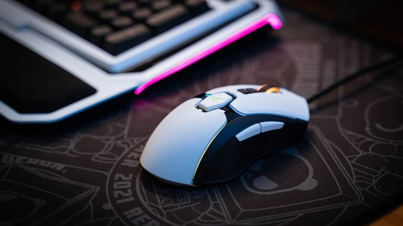 Ngắm bắn chuẩn hơn với chuột khi chơi game FPS bằng tính năng Tăng tốc chuột (mouse acceleration)