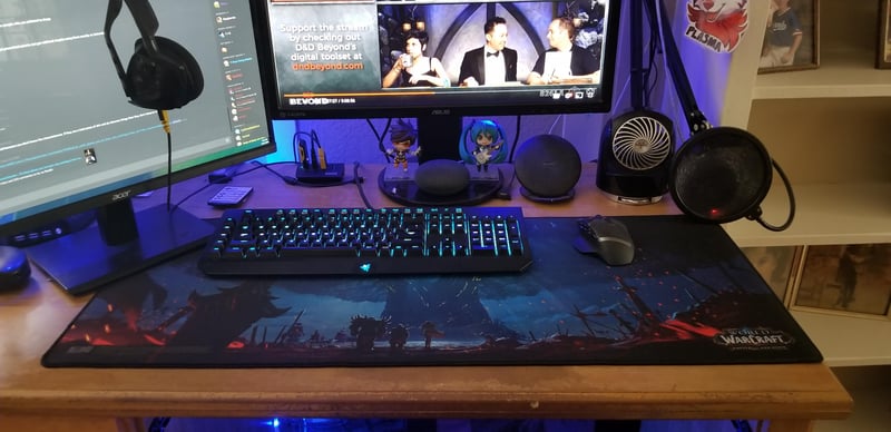 New desk pad is here. It's better than expected. : r/wow