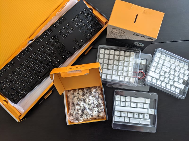 Build Your Own Mechanical Keyboard with Glorious — Micro Center