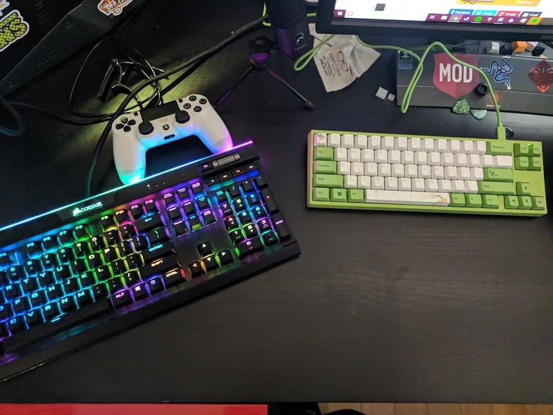 After years of using gaming keyboards with RGB and cheap stabs, I made my switch right over to a simple keyboard. : r/MechanicalKeyboards