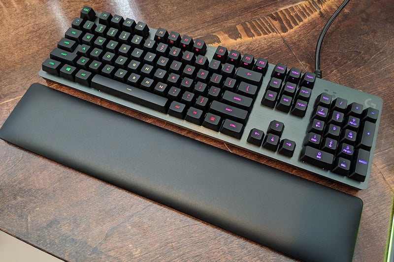 Bàn phím cơ Logitech g513 carbon