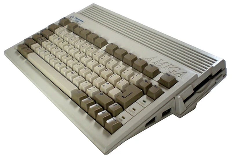 bàn phím máy tính AMIGA 600