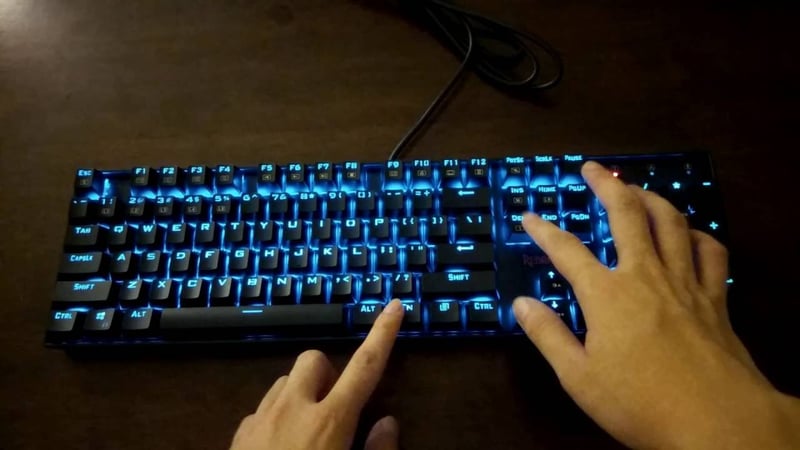 Redragon K551A Vara RGB Mechanical Keyboard (Blue Switch) test led, led effect - YouTube
