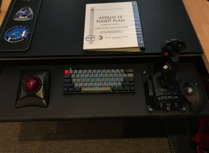 Custom Keyboard Tray/Magnetic Gladiator Mount : r/hotas