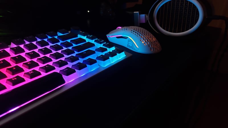 Absolutely love my GMMK Pro and Model O wireless : r/glorious
