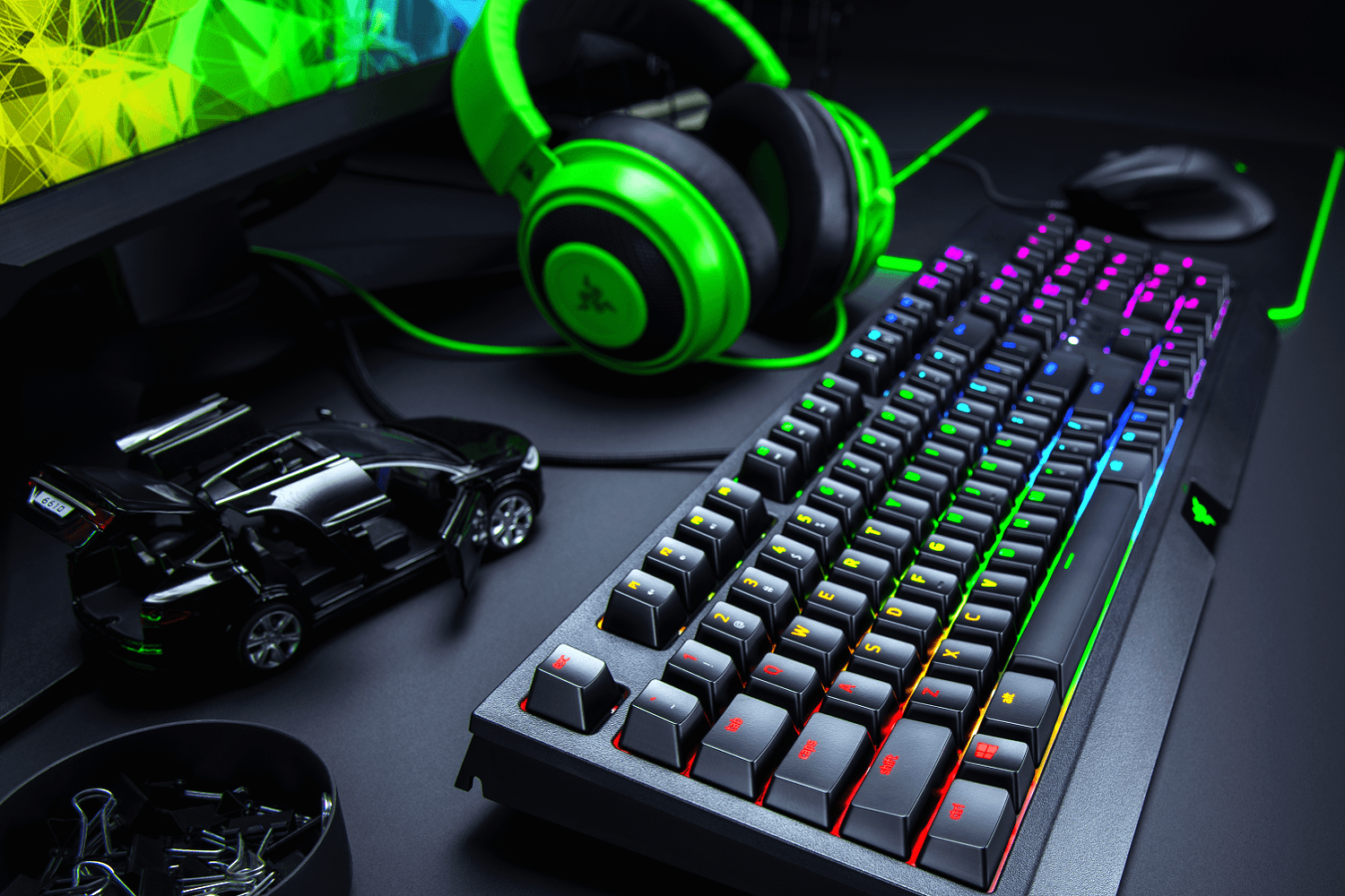 Bàn phím cơ và chuột ảnh hưởng thế nào đến phong độ chơi game của bạn?