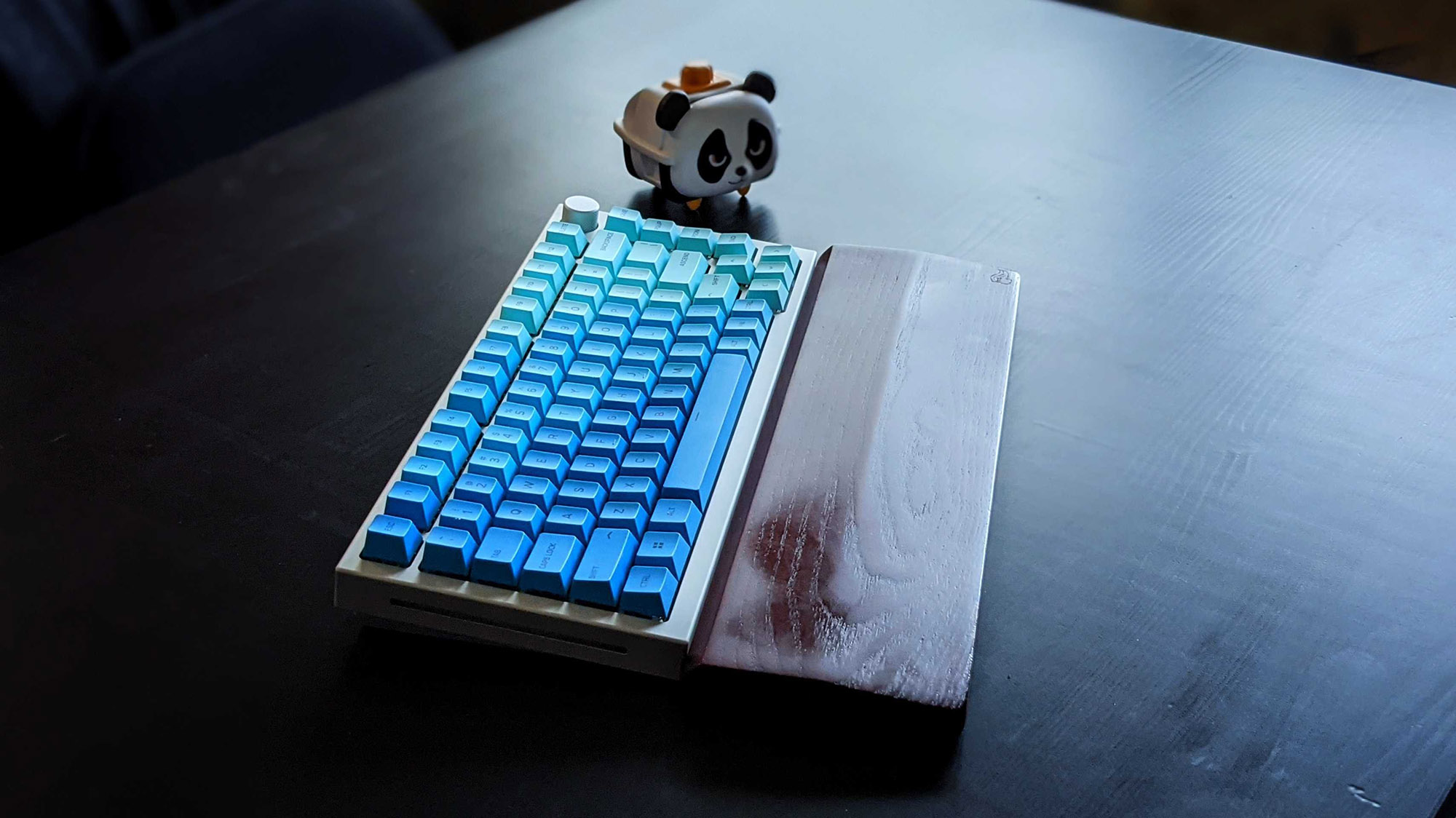 Vì sao tớ lại đặt trước Glorious GMMK Pro chính hãng?