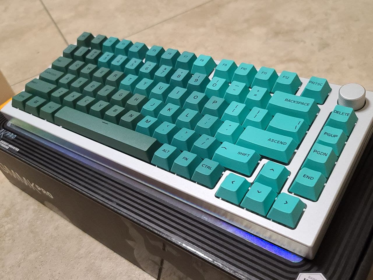 Hướng dẫn tự lắp bàn phím cơ custom từ level mẫu giáo đến đại học - Phần 1: lớp mẫu giáo