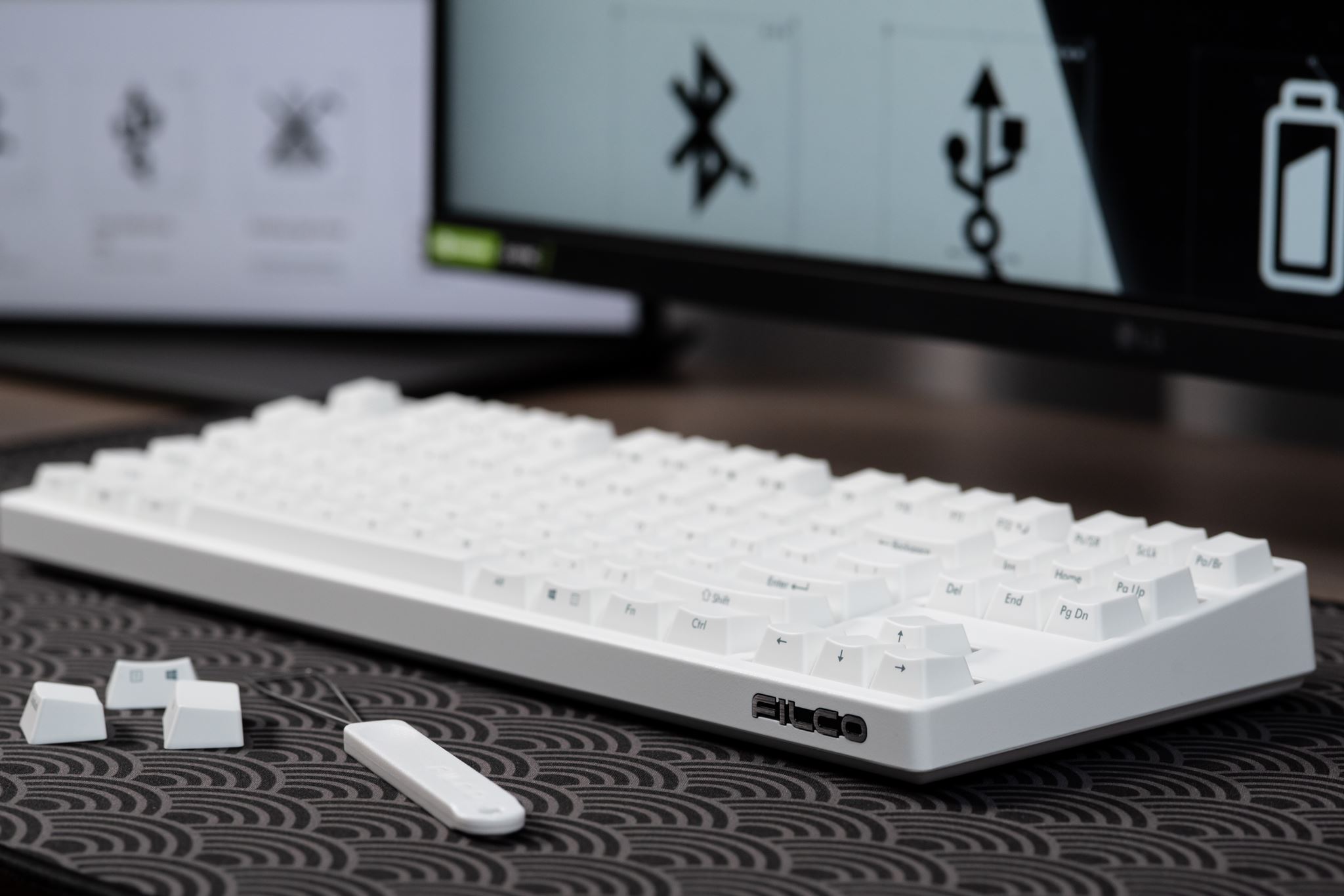 Các lưu ý khi gắp keycap ra khỏi bàn phím cơ