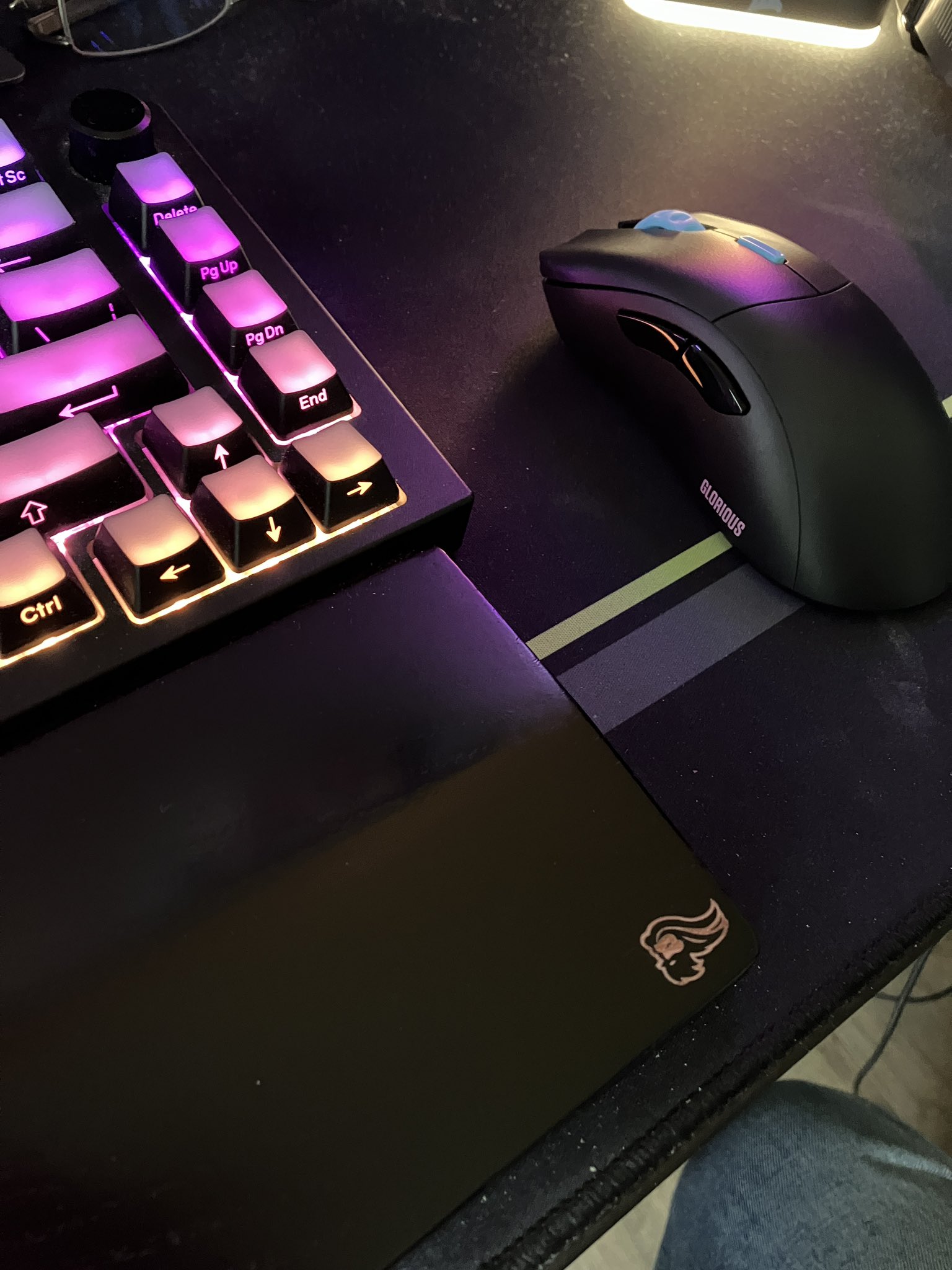 Bạn có biết? Có những chi tiết tưởng nhỏ trên mousepad nhưng lại ảnh hưởng không ít đến trải nghiệm dùng chuột