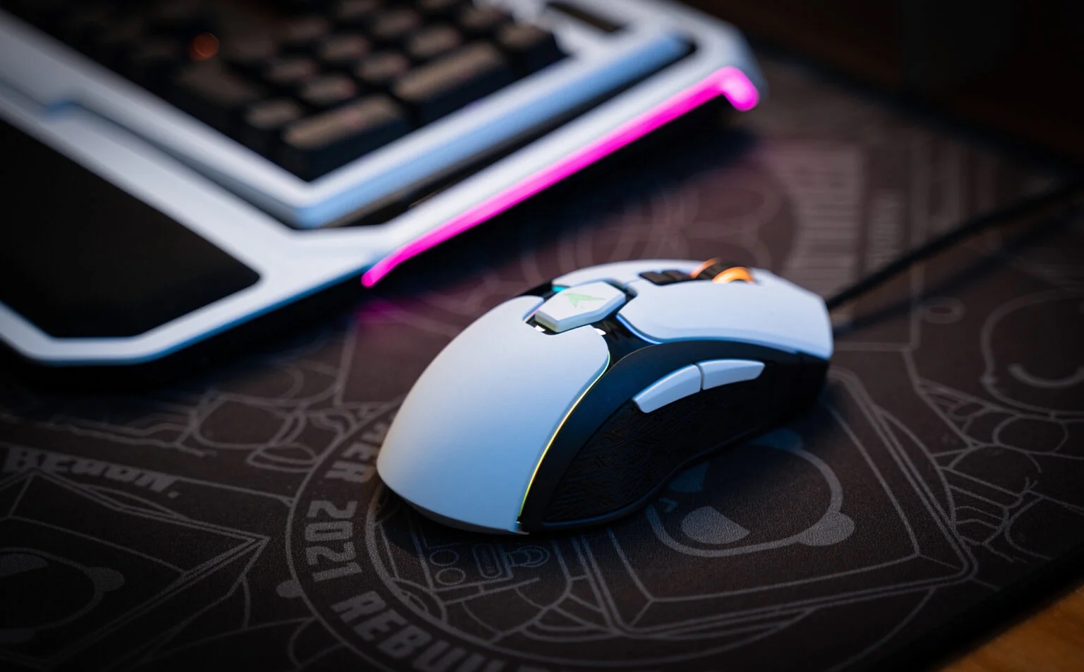 Ngắm bắn chuẩn hơn với chuột khi chơi game FPS bằng tính năng Tăng tốc chuột (mouse acceleration)